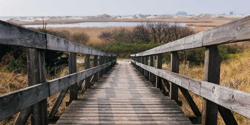 CCZHIBAO解析：多接入边缘计算如何重塑智慧城市网络架构与部署挑战